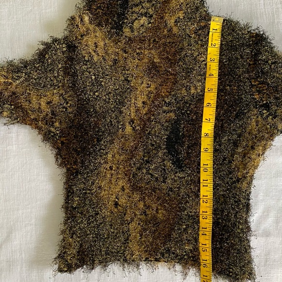 Vintage Cache Fuzzy Animal Pattern Cropped Sweater - Picture 4 of 9